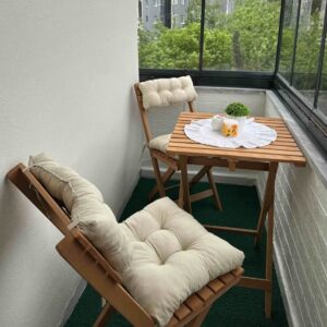 La Contin balkon masası